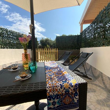 “Bedda Mattri” Dimora Siciliana Apartment Avola Exterior foto